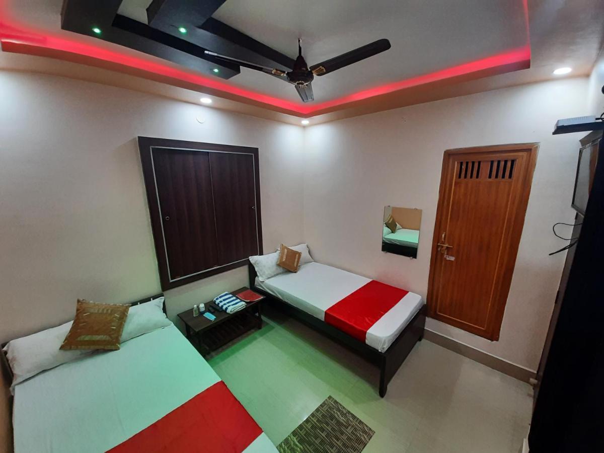 Hotel Shakuntla Palace - 400 Meters Away From Vishnu Pad Temple 7 Mins Walk Gaya Exterior foto
