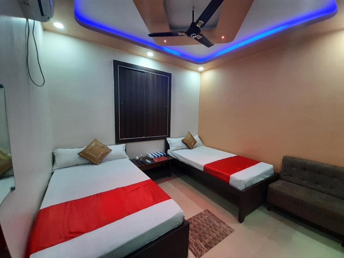 Hotel Shakuntla Palace - 400 Meters Away From Vishnu Pad Temple 7 Mins Walk Gaya Exterior foto