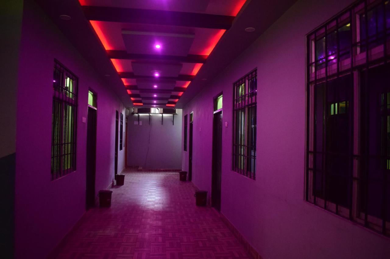 Hotel Shakuntla Palace - 400 Meters Away From Vishnu Pad Temple 7 Mins Walk Gaya Exterior foto